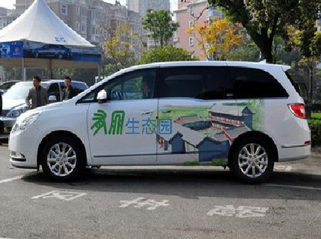 潼关户外车贴喷绘如何保持效果?